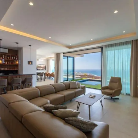 Villa Del Rey *